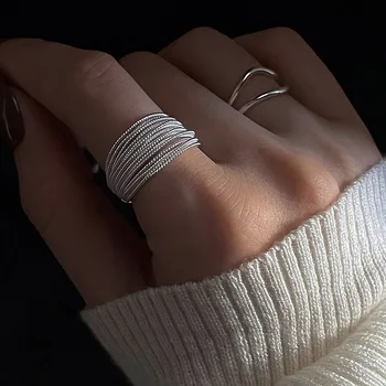 צבע כסף ייחודי רב שכבתי קווי הטבעת לנשים תכשיטים אצבע מתכוונן פתח בציר הטבעת על מסיבת יום הולדת מתנות