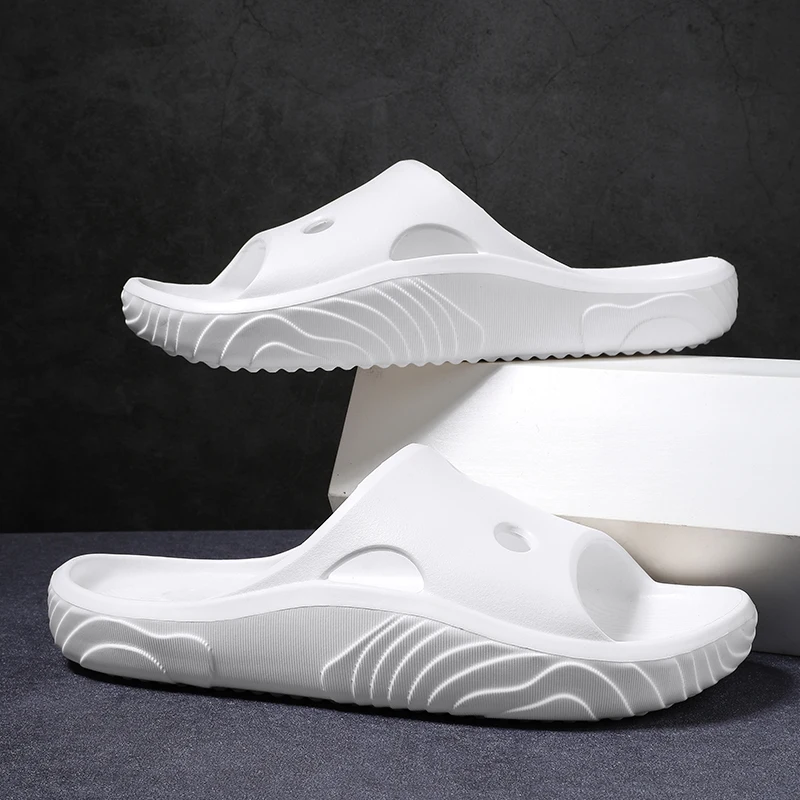 2023 גברים נעלי חיצוני מקורה כפכפים סנדלי חוף אופנה החלקה באמבטיה גברים מזדמנים חוף בית מקורה נעלי בית הצדדים - 0