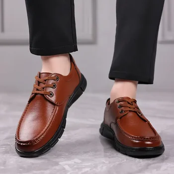 עבודת יד עור נעליים מזדמנים עבור גברים נעליים בעיצוב נעלי גבר נוח נעלי עור גברים נעלי חמה למכירה מוקסינים נהיגה