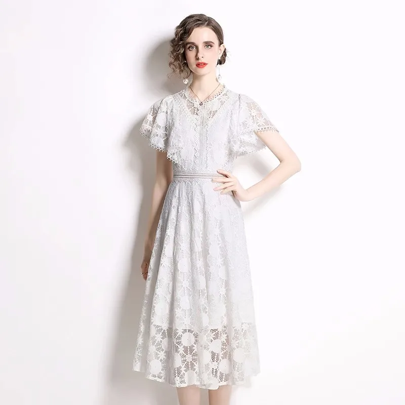 הקיץ יוקרה חדש שרוול פרפר לבן תחרה שמלות Midi עבור נשים ו-צווארון מעצב חלול החוצה רקמה אופנה שמלה - 0