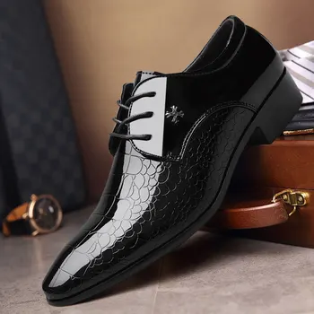 נעלי גברים 2022 האביב החדש בסגנון עור גברים נעלי עסקי ללבוש רשמי נעלי גודל גדול נעלי חתונה