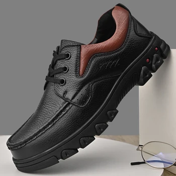 נעלי Mens יוקרה מזדמן אמיתי קשה-עור באיכות גבוהה פנאי נעליים חיצוני נוח בפנים בעבודת יד מגמת נעלי גברים