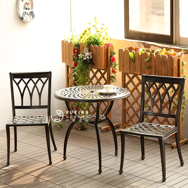 ריהוט גן אלומיניום יצוק שולחנות וכיסאות בסגנון אירופאי וילה גן הפנאי כוללים מרפסת חצר שולחנות וכיסאות - 1