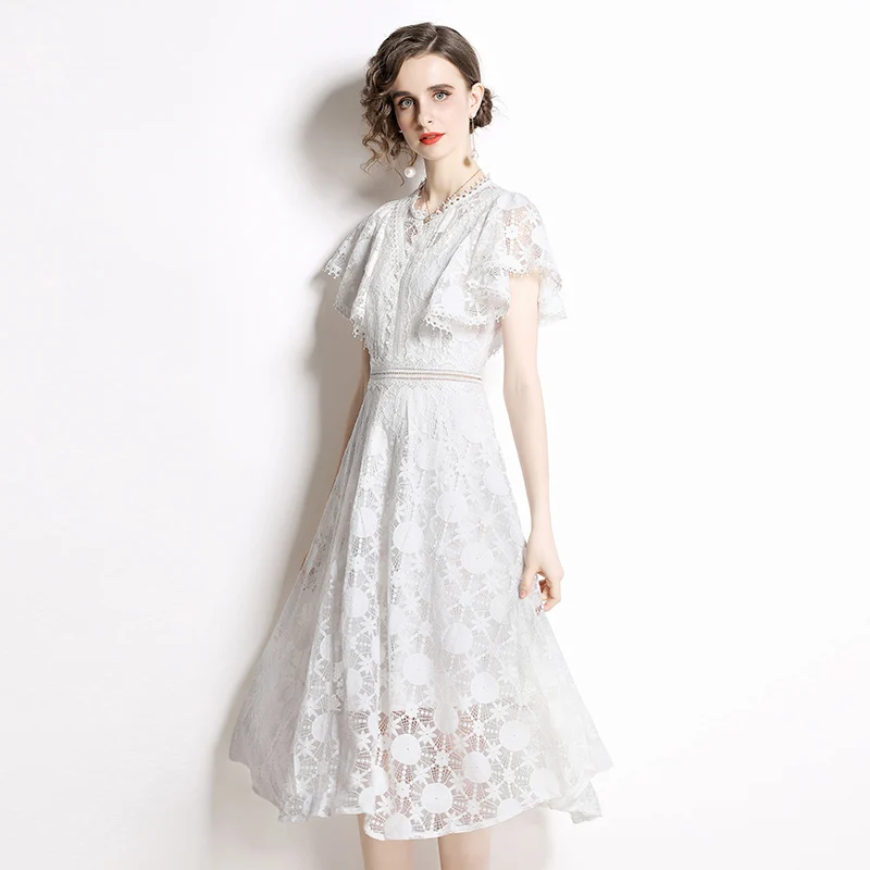 הקיץ יוקרה חדש שרוול פרפר לבן תחרה שמלות Midi עבור נשים ו-צווארון מעצב חלול החוצה רקמה אופנה שמלה - 3