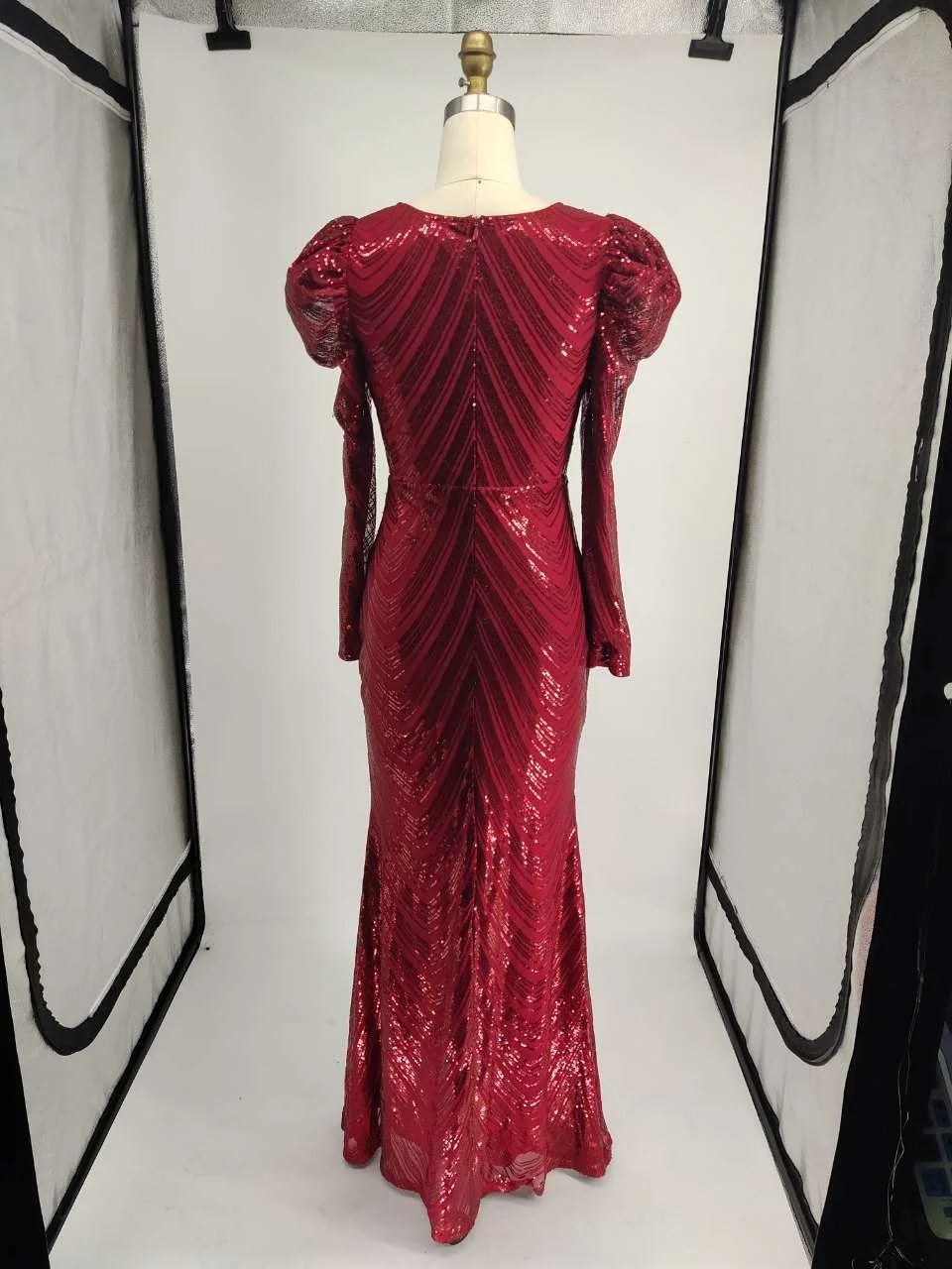 בתוספת גודל שמלות אלגנטיות ליידי שמלת מסיבת אופנה נוצצת. שמלת מקסי בורגנדי שרוול ארוך נשף שמלות ערב לנשים 2022 - 4